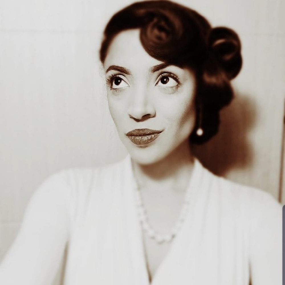 Meet your Posher, Gabriella